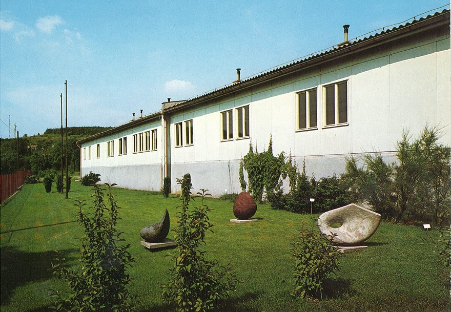 spravni-budova-1.jpg